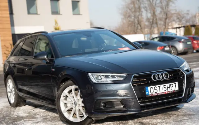 AUDI A4 Avant 2.0 TDI ultra S tronic sport