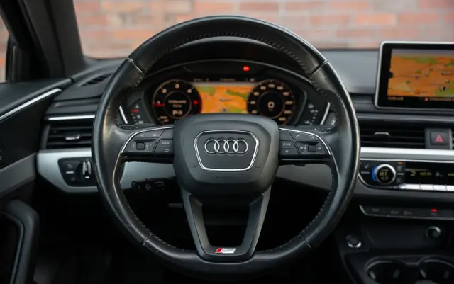 AUDI A4 Avant 2.0 TDI ultra S tronic sport