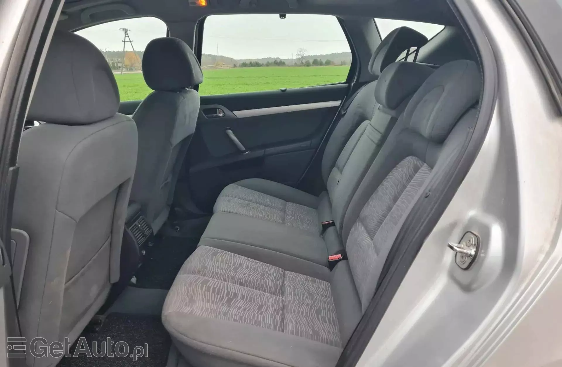PEUGEOT 407 1.8 i 16V (116 KM)