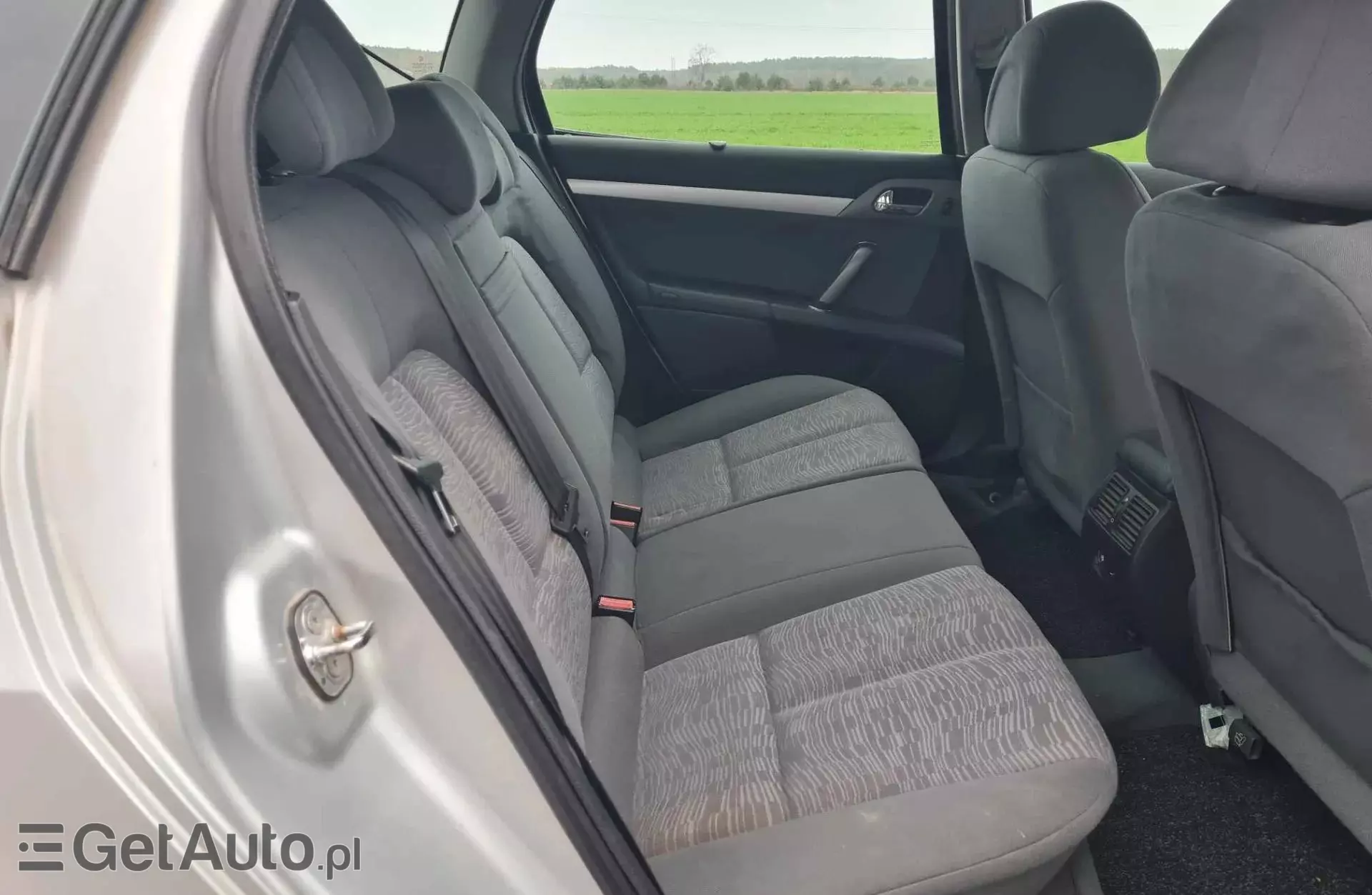 PEUGEOT 407 1.8 i 16V (116 KM)