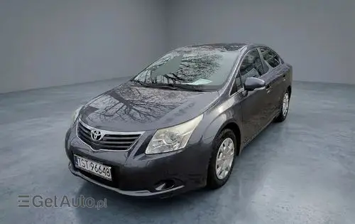 TOYOTA Avensis 