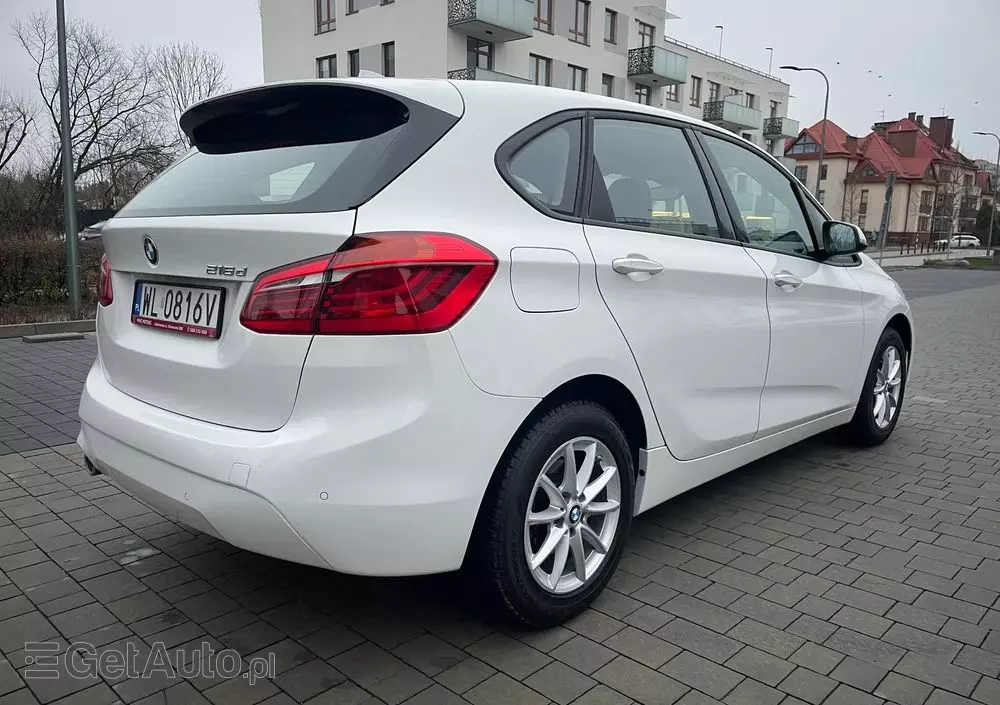 BMW Seria 2 216d