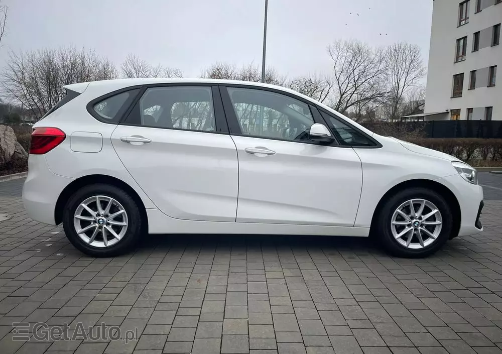 BMW Seria 2 216d