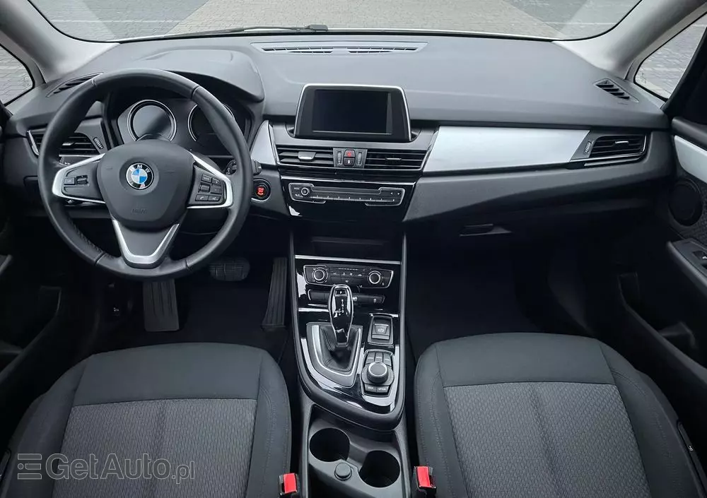 BMW Seria 2 216d
