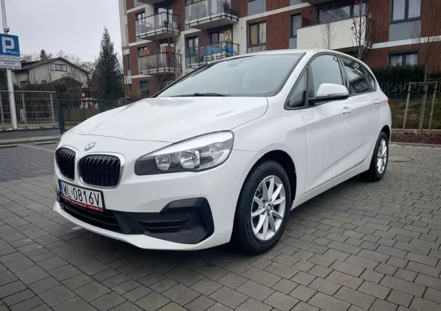 BMW Seria 2 216d