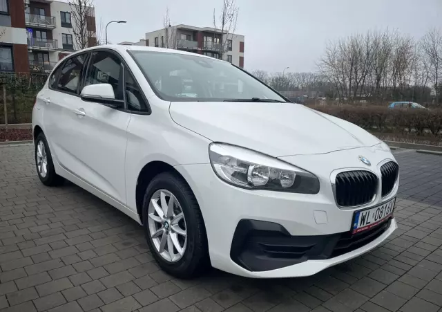 BMW Seria 2 216d