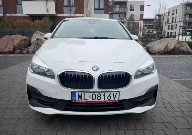 BMW Seria 2 216d