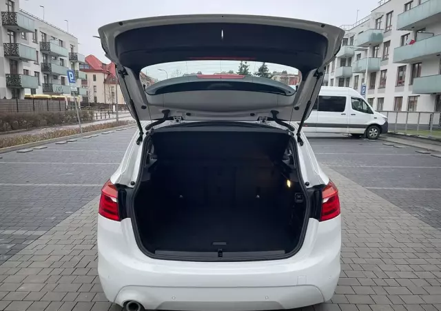 BMW Seria 2 216d