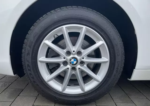 BMW Seria 2 216d