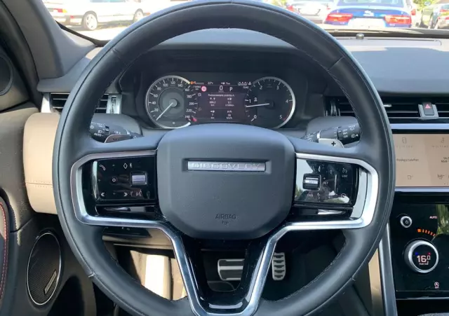 LAND ROVER Discovery Sport D200 Dynamic HSE