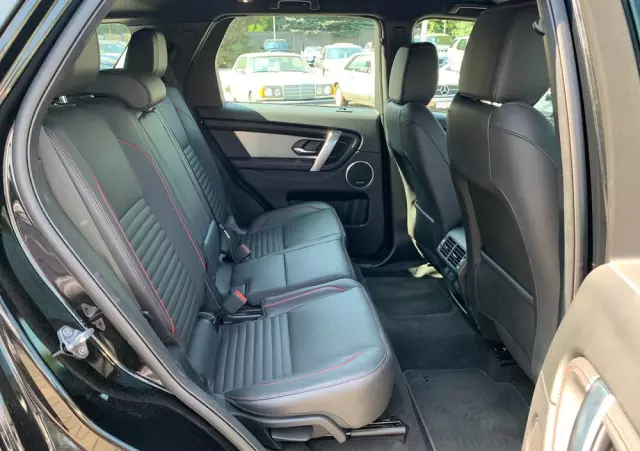 LAND ROVER Discovery Sport D200 Dynamic HSE