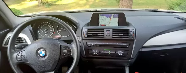 BMW Seria 1 116d (116 KM)