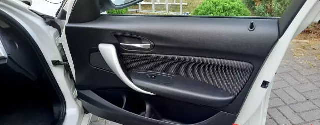 BMW Seria 1 116d (116 KM)