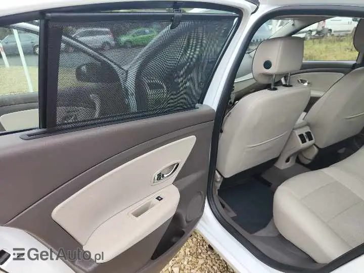 RENAULT Fluence 