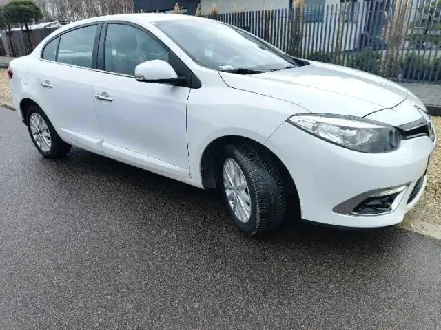 RENAULT Fluence 