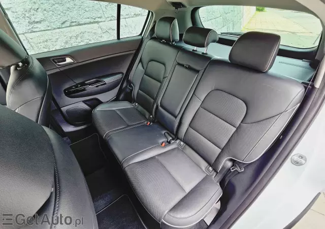 KIA Sportage 1.7 CRDI Business Line L 2WD