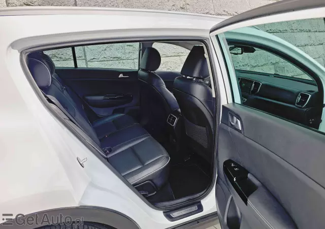 KIA Sportage 1.7 CRDI Business Line L 2WD