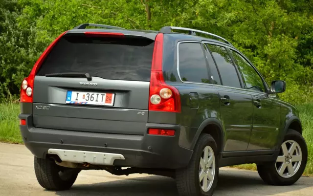 VOLVO XC 90 D5 AWD Executive