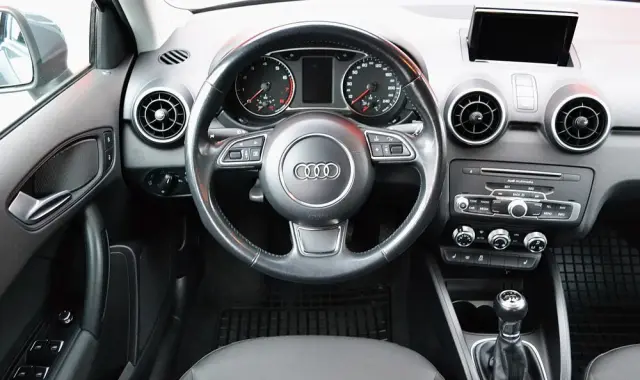 AUDI A1 Sportback 1.4 TFSI design