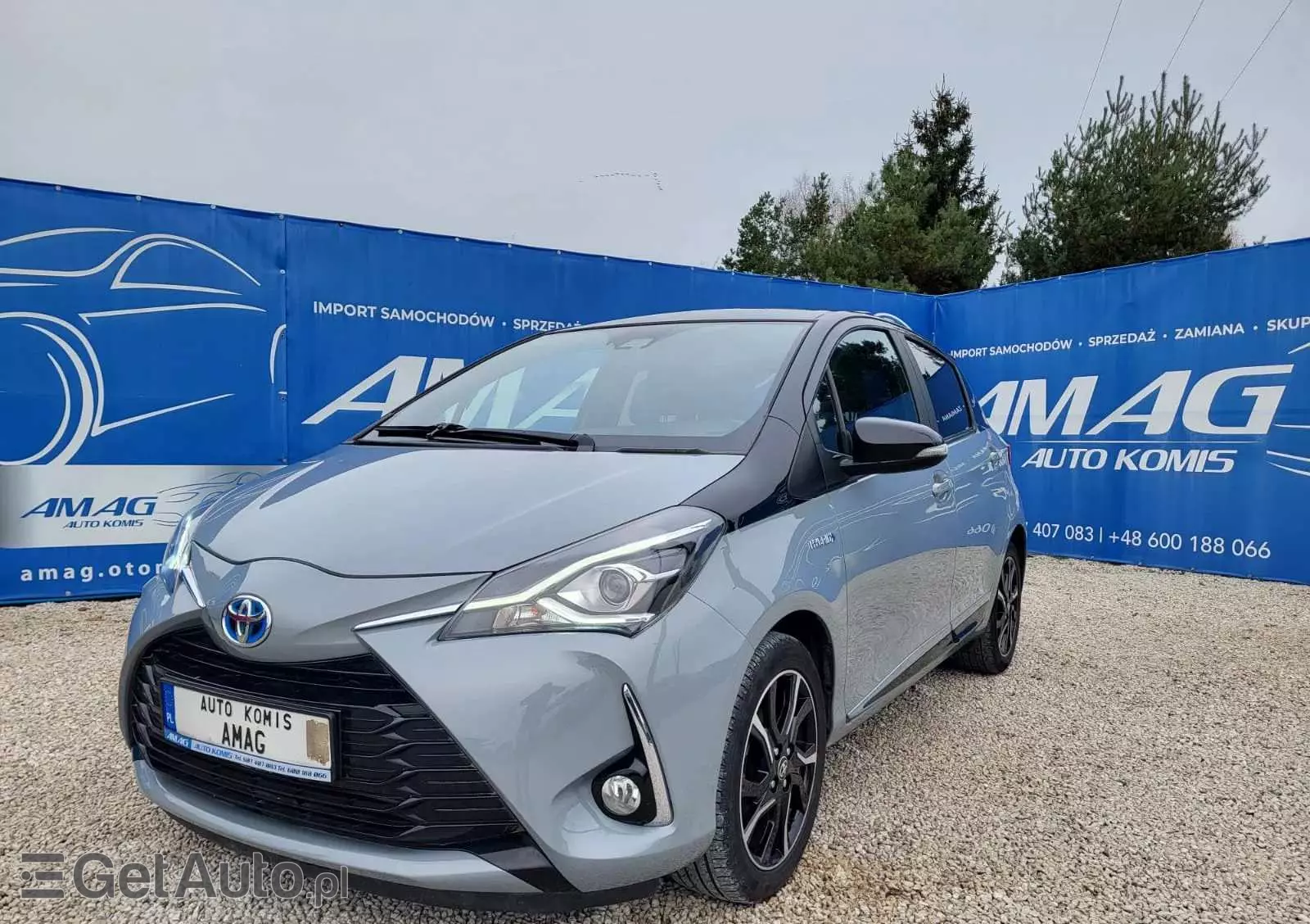 TOYOTA Yaris Hybrid 100 Active