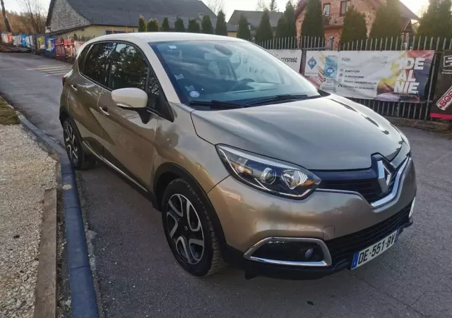 RENAULT Captur 0.9 Energy TCe Intens