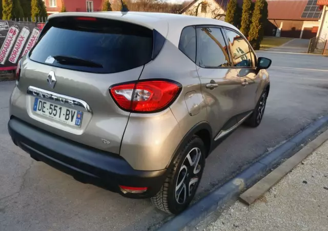 RENAULT Captur 0.9 Energy TCe Intens