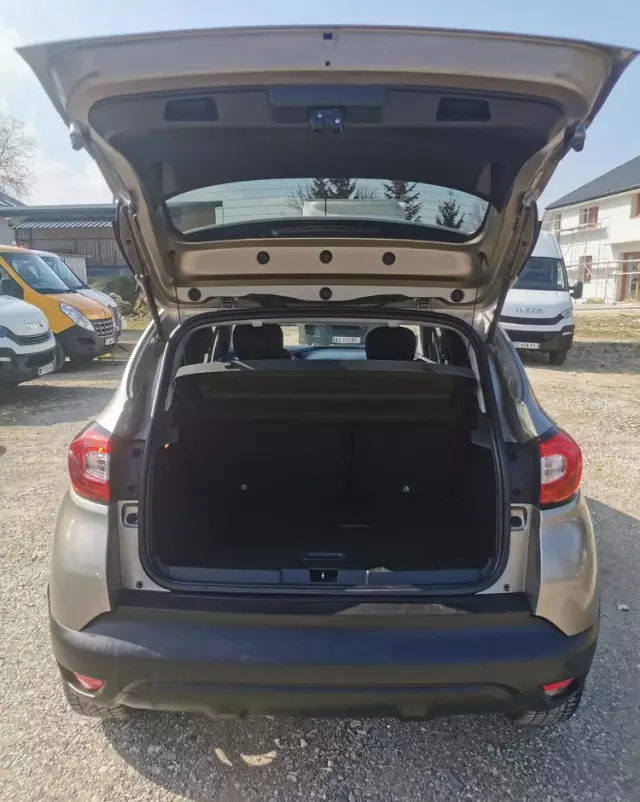 RENAULT Captur 0.9 Energy TCe Intens