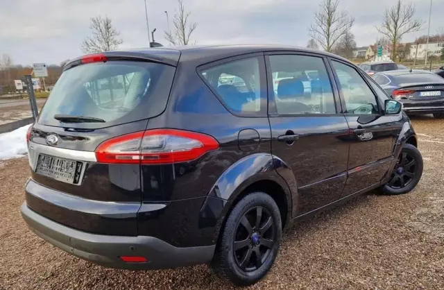 FORD S-MAX 