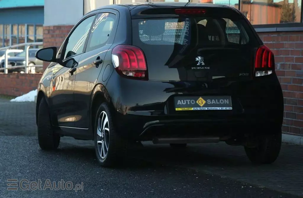 PEUGEOT 108 