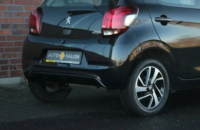 PEUGEOT 108 