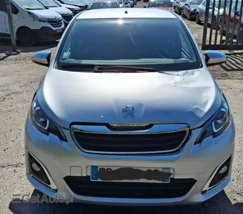 PEUGEOT 108 
