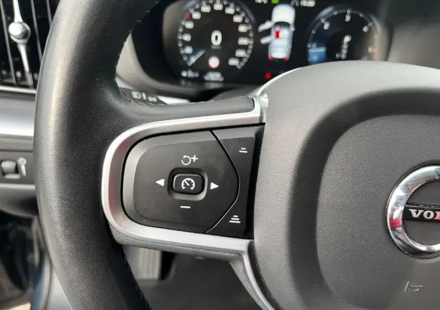 VOLVO XC 60 