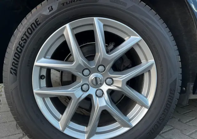 VOLVO XC 60 