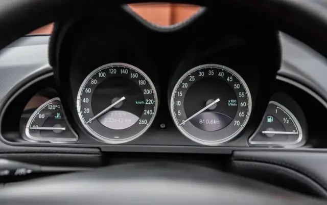 MERCEDES-BENZ SL 350 7G-TRONIC Sport