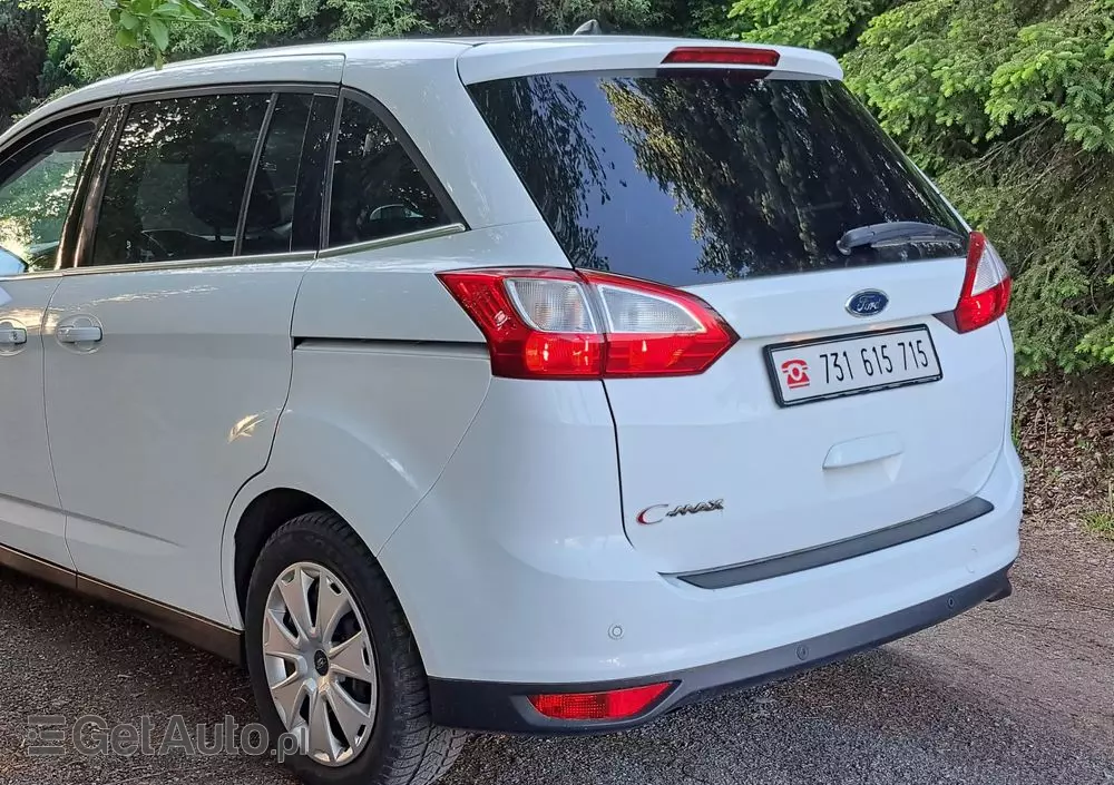 FORD Grand C-MAX 1.6 TDCi Titanium