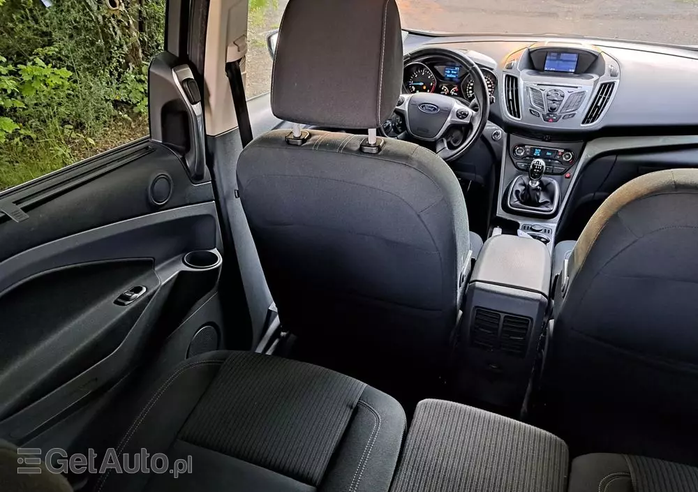 FORD Grand C-MAX 1.6 TDCi Titanium