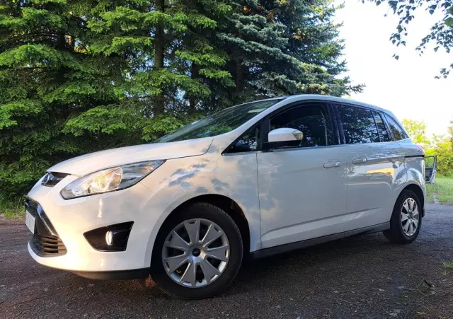 FORD Grand C-MAX 1.6 TDCi Titanium