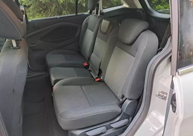 FORD Grand C-MAX 1.6 TDCi Titanium