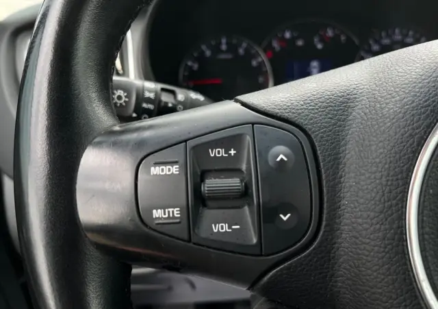 KIA Carens 1.6 GDI M