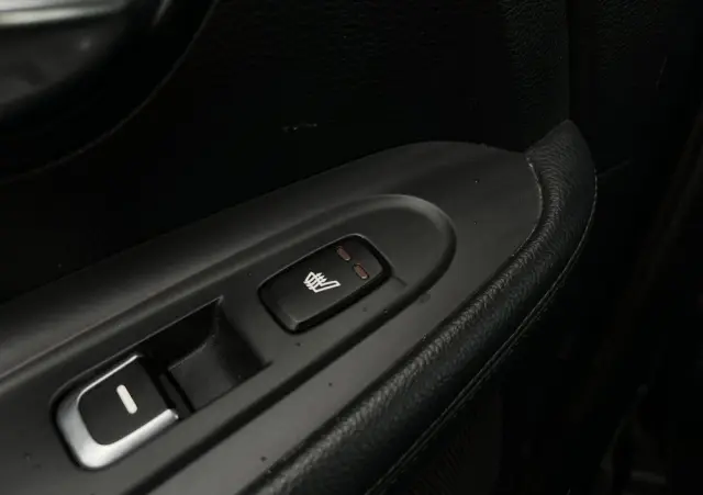 KIA Carens 1.6 GDI M