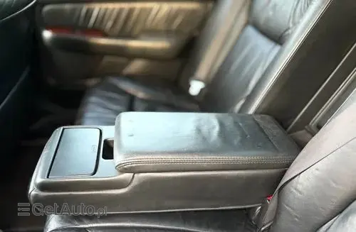 HONDA Legend 