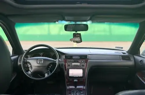 HONDA Legend 