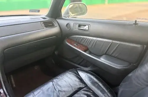 HONDA Legend 