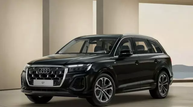 AUDI Q7 
