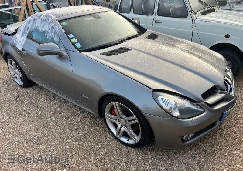 MERCEDES-BENZ SLK 