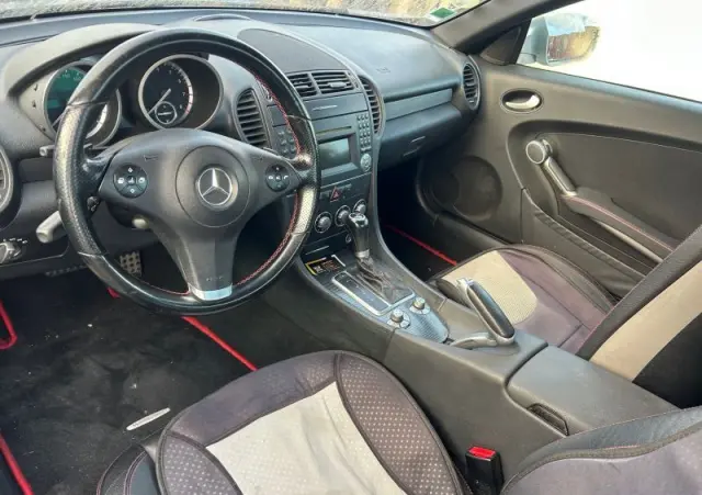 MERCEDES-BENZ SLK 