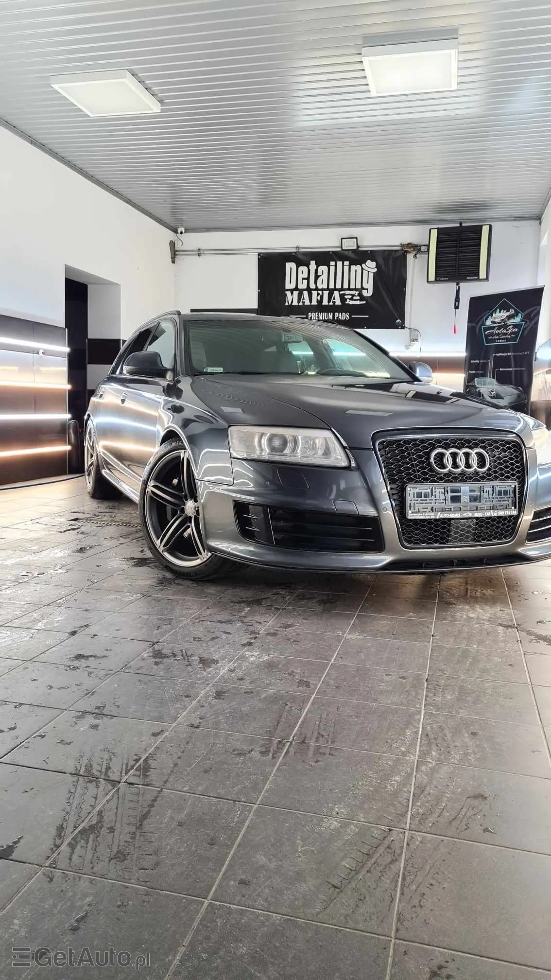 AUDI RS6 Avant Tiptronic