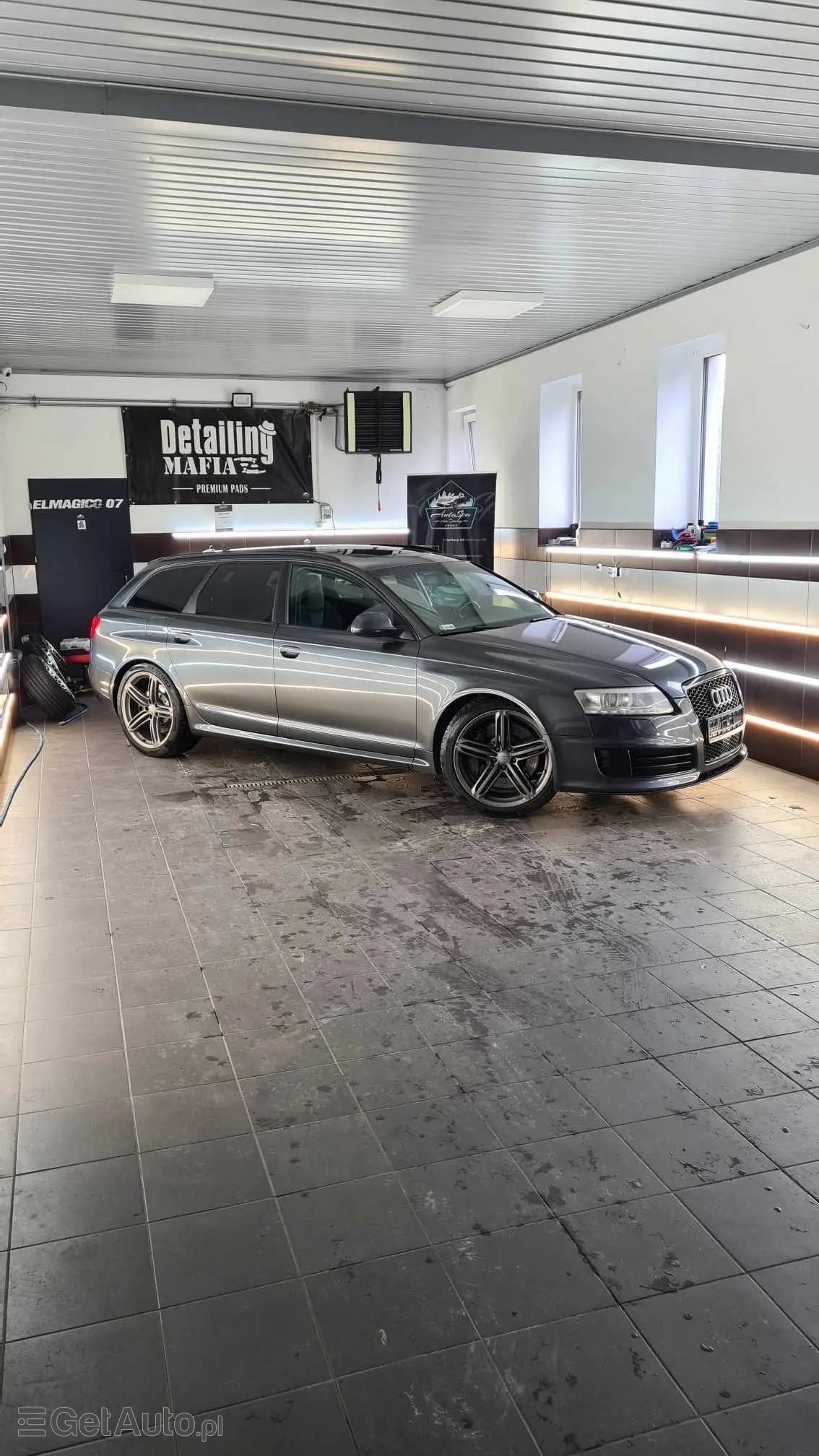 AUDI RS6 Avant Tiptronic