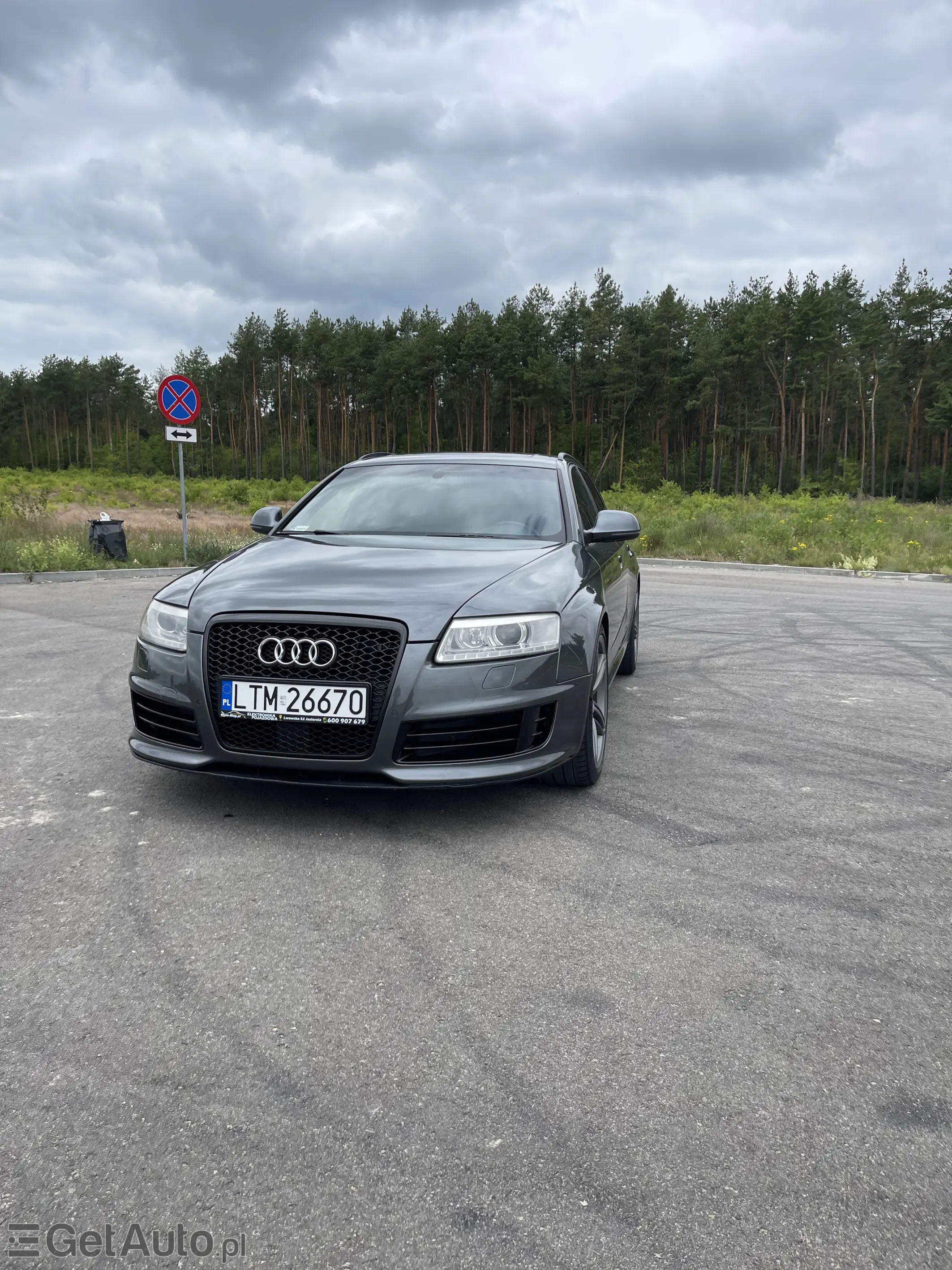 AUDI RS6 Avant Tiptronic