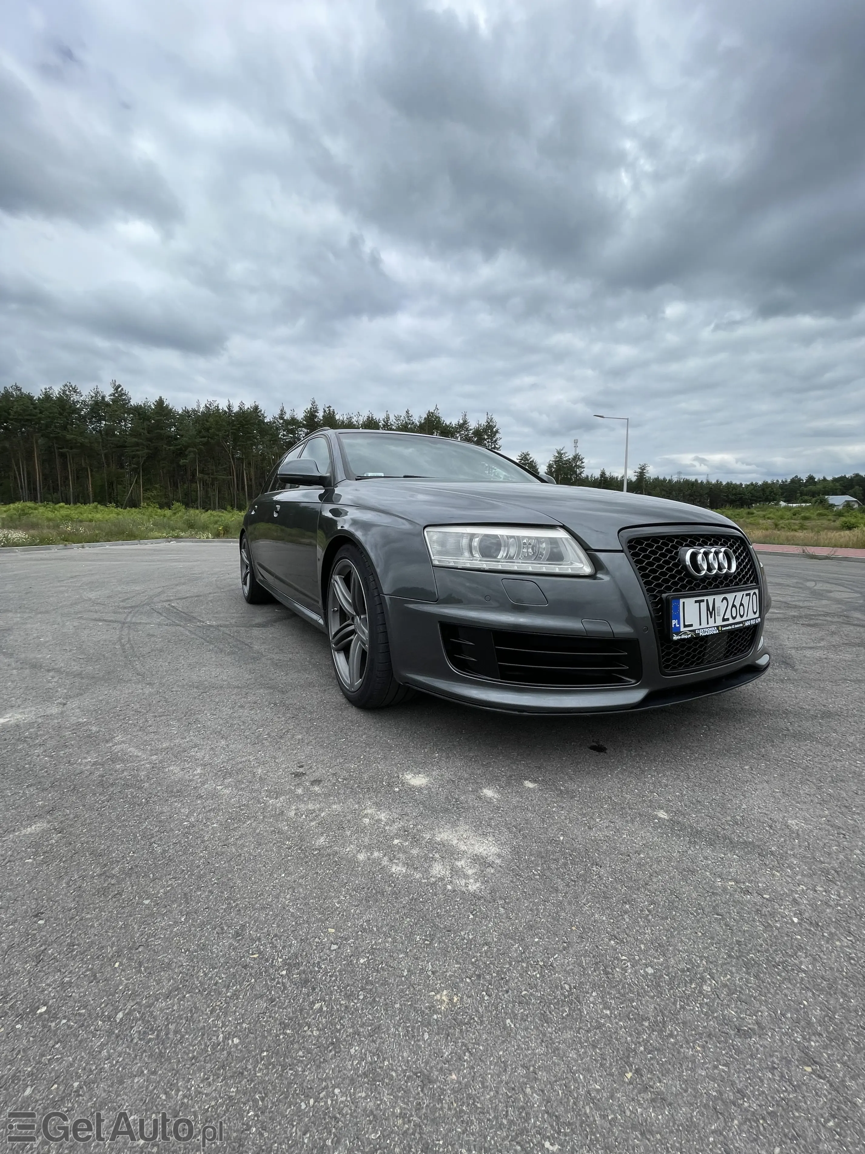 AUDI RS6 Avant Tiptronic